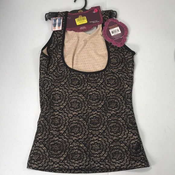 Larry Levine Other - Larry Levine shapewear Shaping cami Large NWT women’s Large